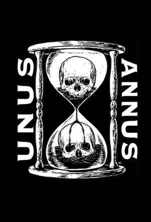 Two Male Men Judge Female Women on Their Beauty