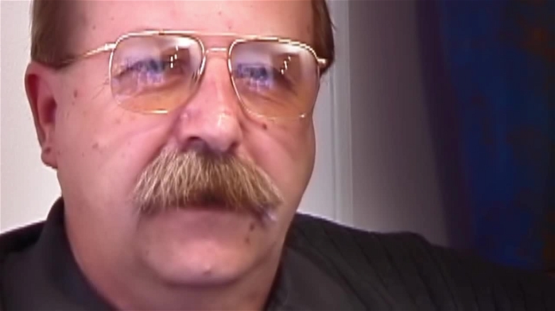 42 - Glowing Sphere Over the USS J.F.K.