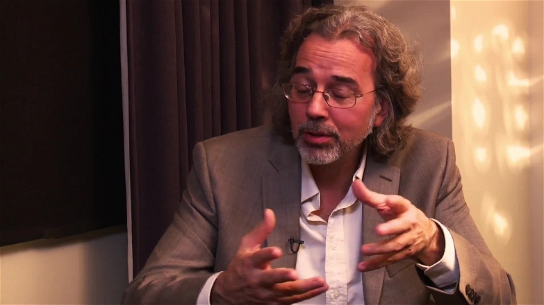 Disclosure S3E7 UFOs Breaking The Mainstream Illusion With Richard Dolan